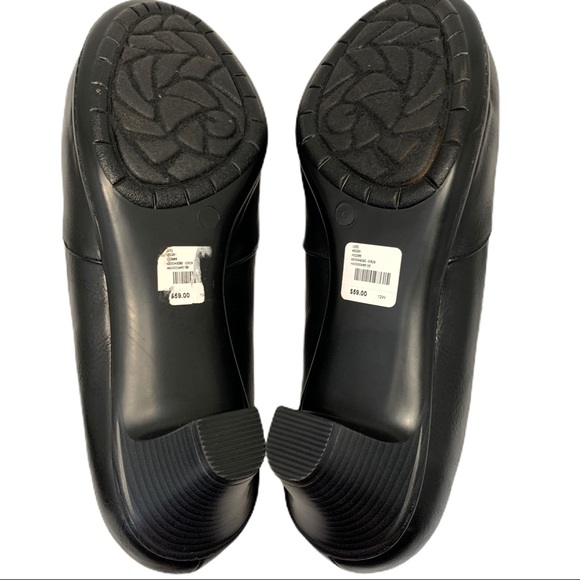 Catherines Black Slip On Loafer Heels- Size 12 W - Picture 11 of 13